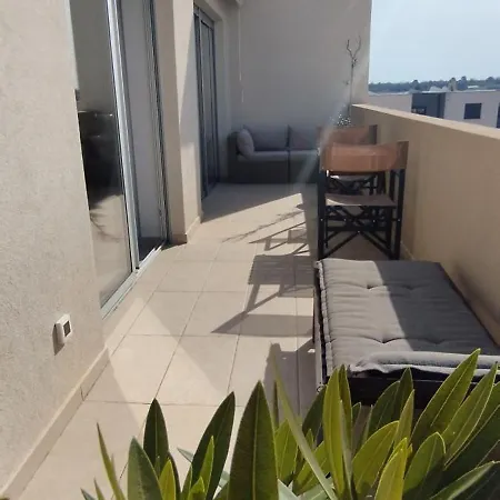 Salt Apartment *